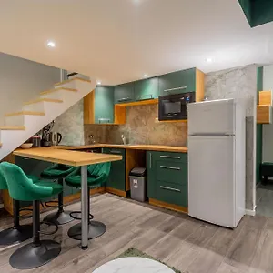  Apartment Full Equipment Designed In The Heart Of For 4 People