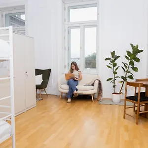  Apartment Jupiter Buda